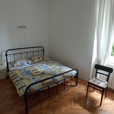Apartman Pem Pula Buitenkant foto