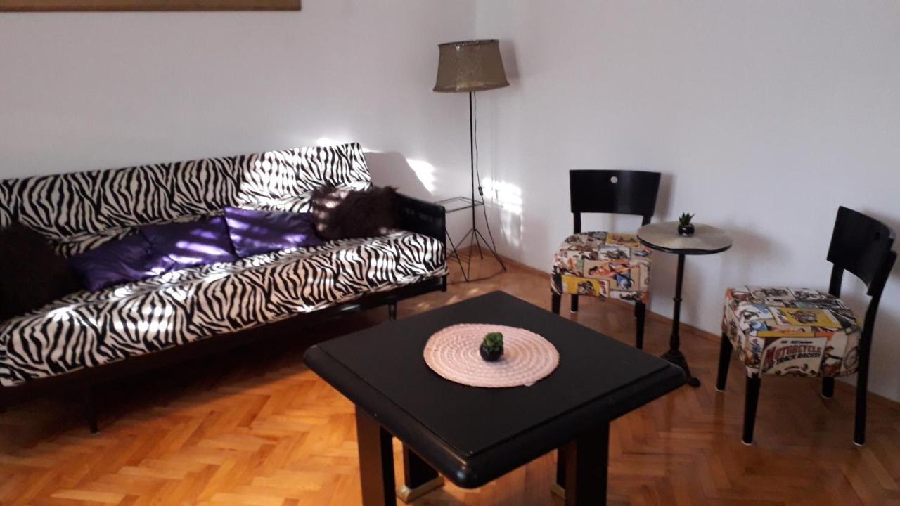 Apartman Pem Pula Buitenkant foto