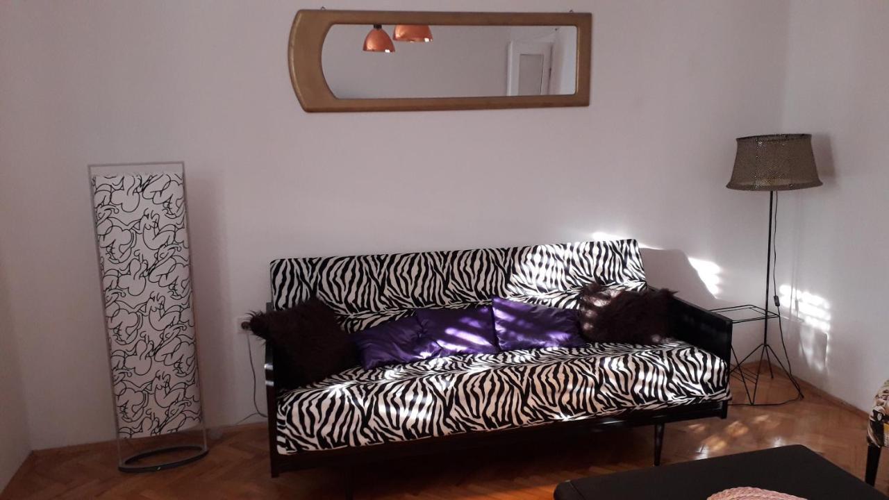 Apartman Pem Pula Buitenkant foto